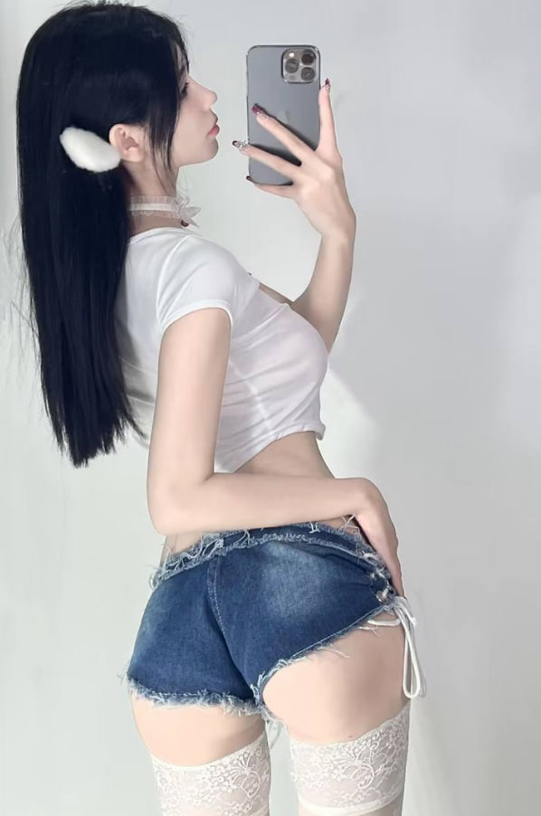 萨索洛球衣助力青少年足球梦想